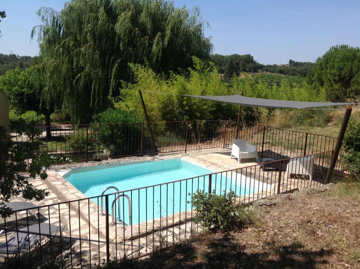 アンスウィ Jardin D'Antan Bed & Breakfast エクステリア 写真
